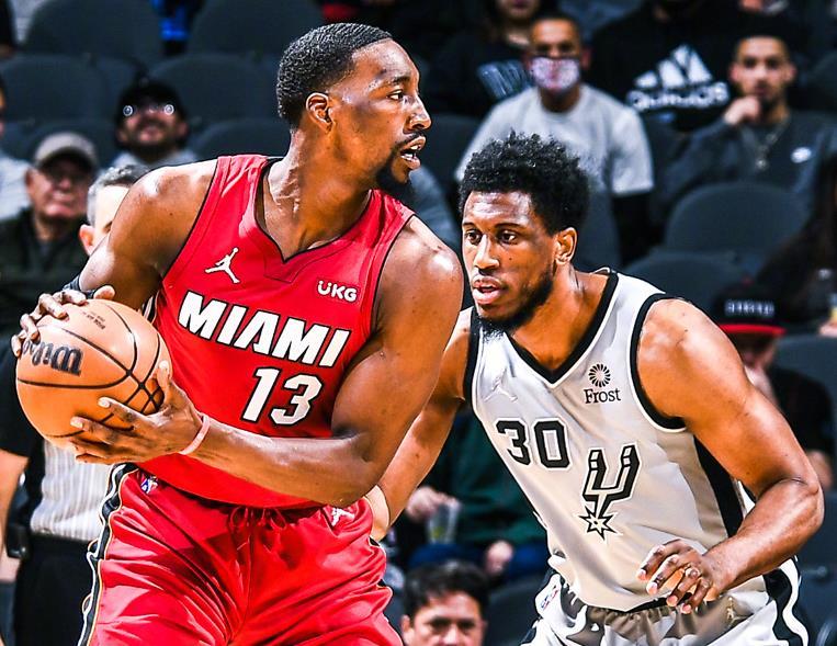 魔术碾压热火B队,汉密尔顿惊艳世界的简单介绍 魔术碾压热火B队,汉密尔顿惊艳世界的简单介绍